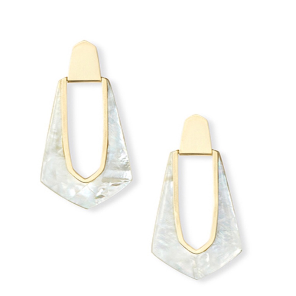 EUC Kendra Scott Kiernan Earrings in Ivory Pearl